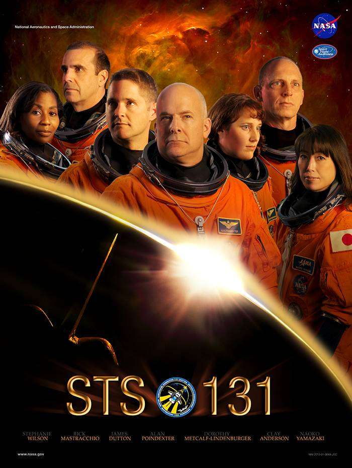 La Nasa crea dei poster ricordo con gli astronauti per ogni missione nello spazio e il risultato è stupendo La Nasa crea dei poster ricordo con gli astronauti per ogni missione nello spazio e il risultato è stupendo