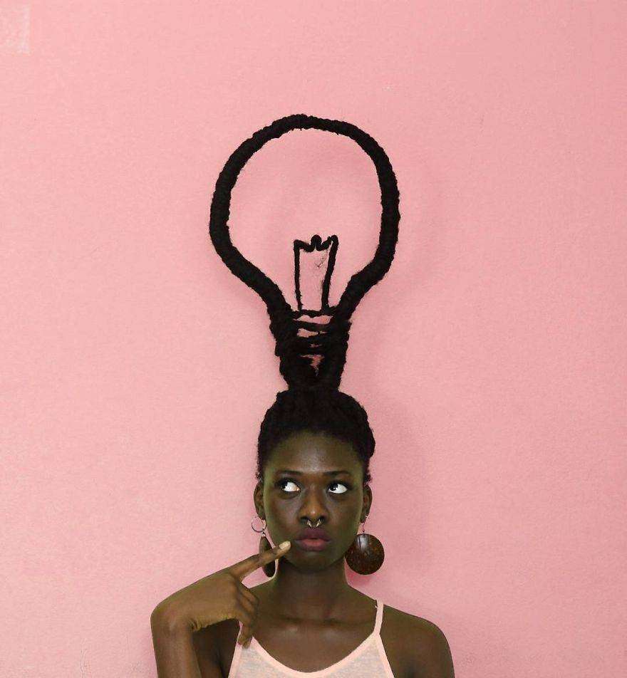 Laetitia Ky è un'artista africana che modella i capelli creando figure Laetitia Ky è un'artista africana che modella i capelli creando figure