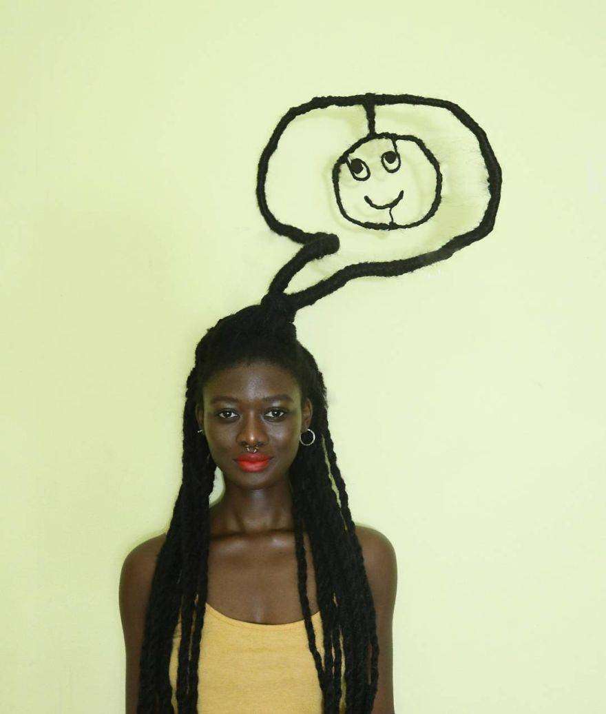 Laetitia Ky è un'artista africana che modella i capelli creando figure Laetitia Ky è un'artista africana che modella i capelli creando figure