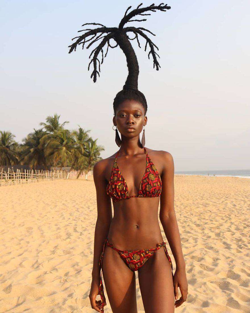 Laetitia Ky è un'artista africana che modella i capelli creando figure Laetitia Ky è un'artista africana che modella i capelli creando figure