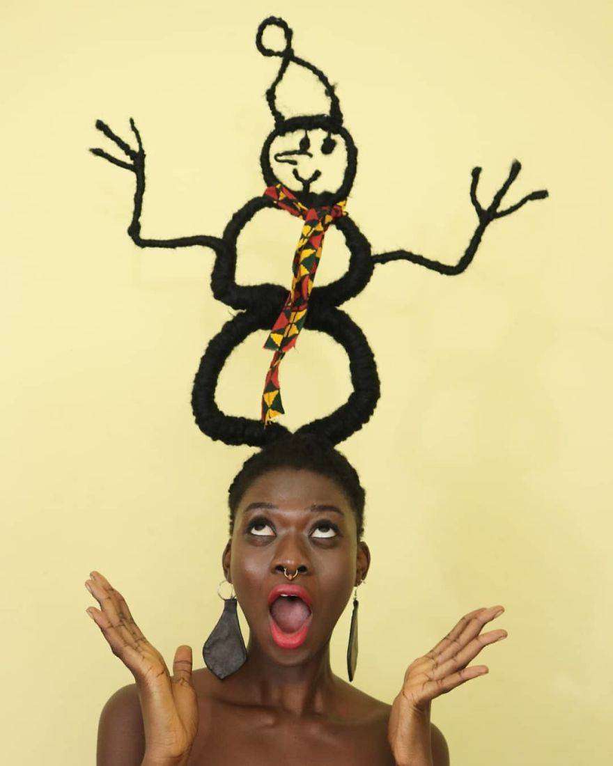 Laetitia Ky è un'artista africana che modella i capelli creando figure Laetitia Ky è un'artista africana che modella i capelli creando figure